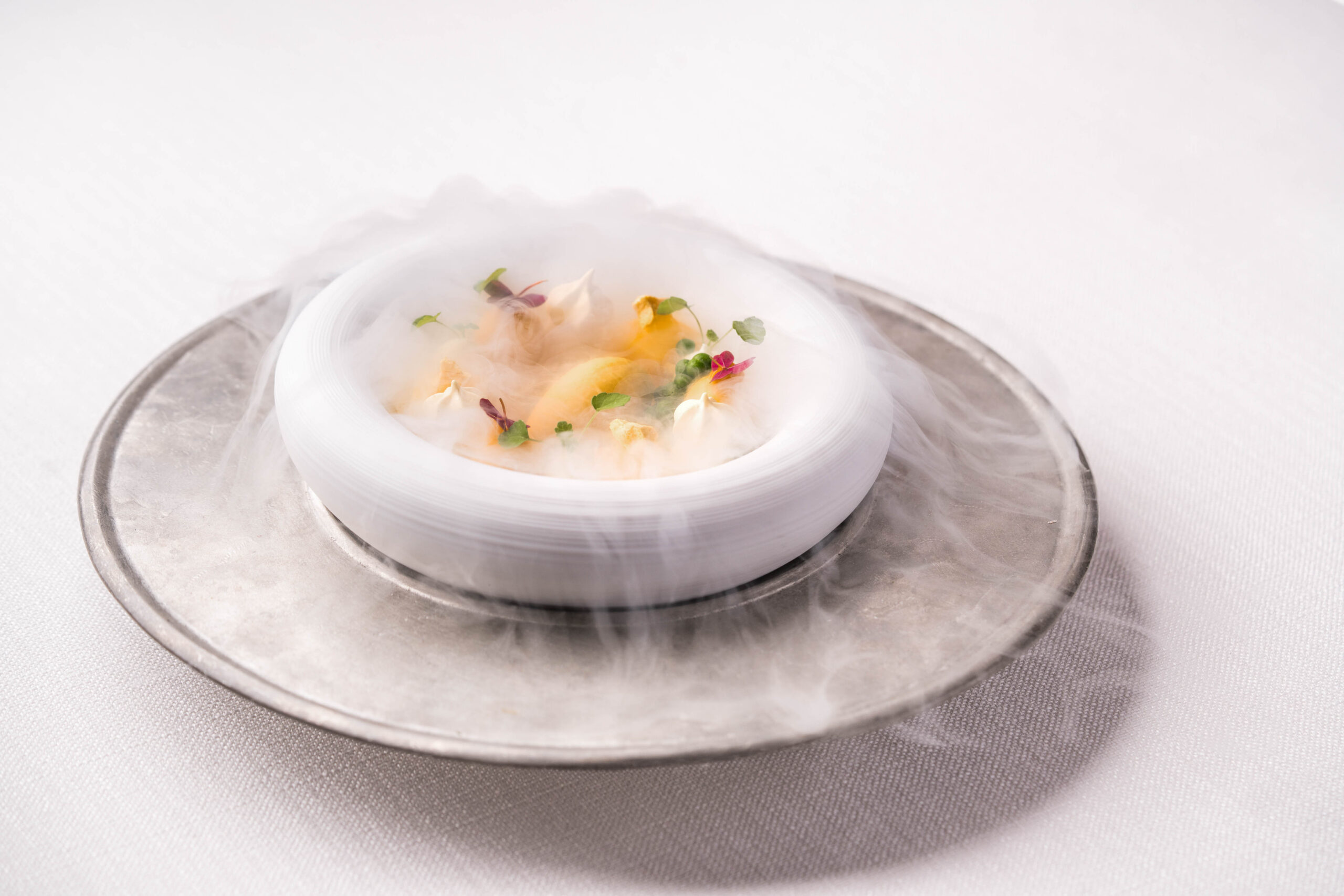 https://hungryformore.be/app/uploads/2026/09/parkheuvel-rotterdam-dish-with-smoke-scaled.jpg