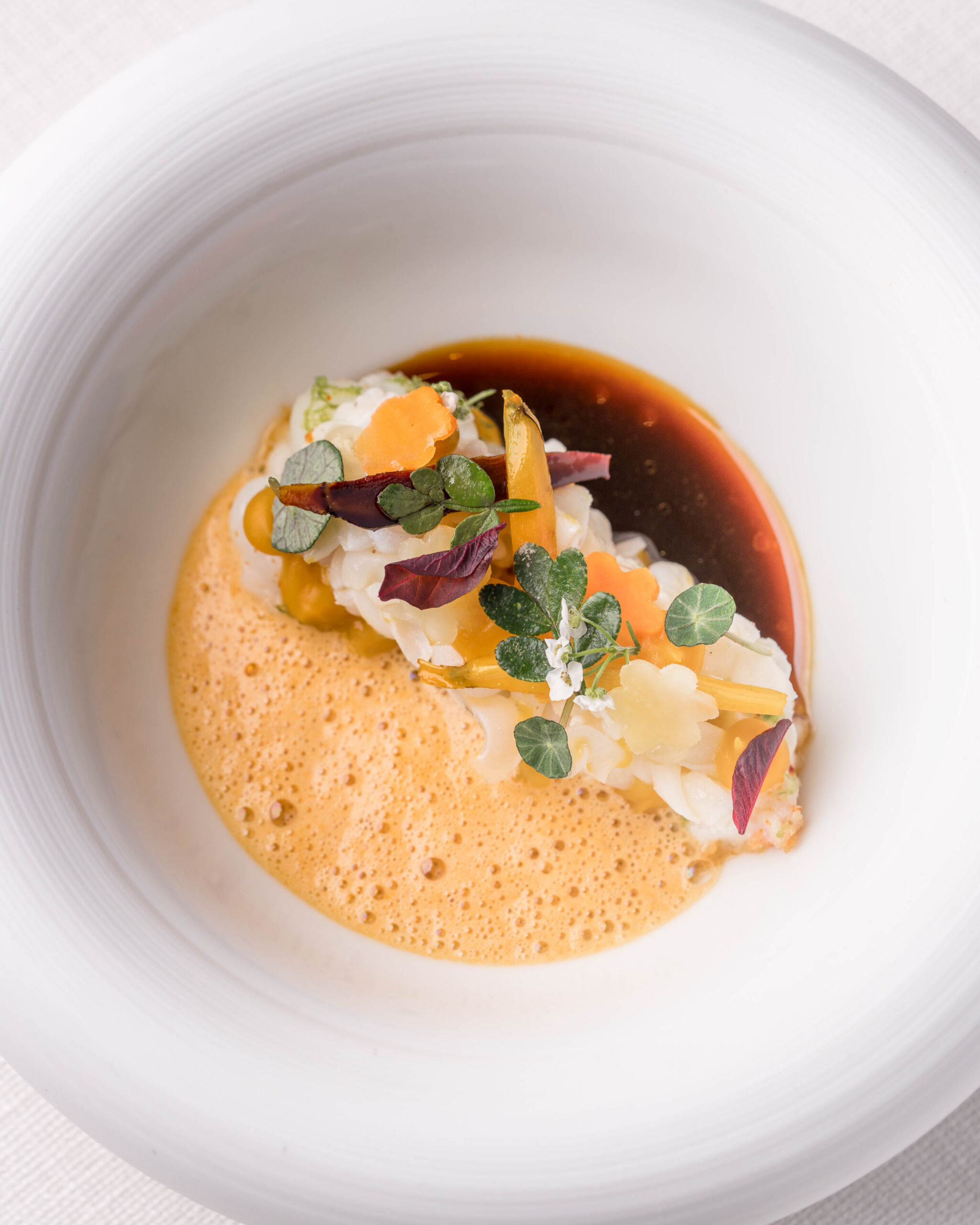 https://hungryformore.be/app/uploads/2026/09/parkheuvel-rotterdam-dish-with-two-sauces-scaled.jpg