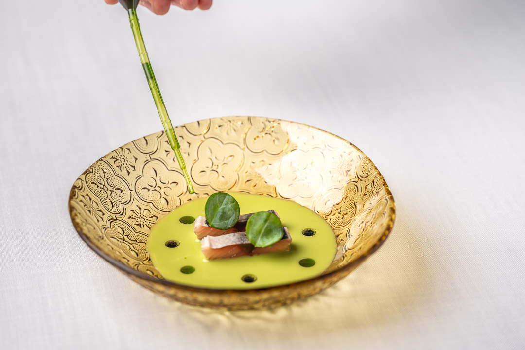 https://hungryformore.be/app/uploads/2026/10/bardal-ronda-chef-plating.jpg